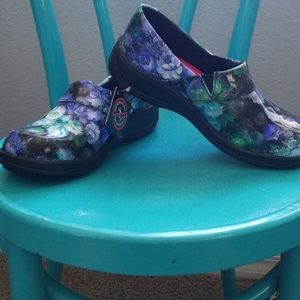 Laforst nurses shoes